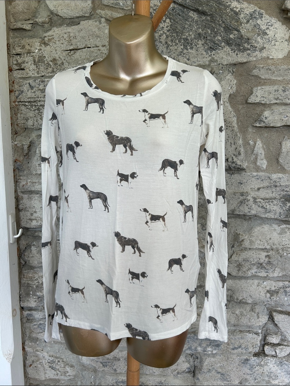 Cream Long-Sleeve Tee with Dog Print